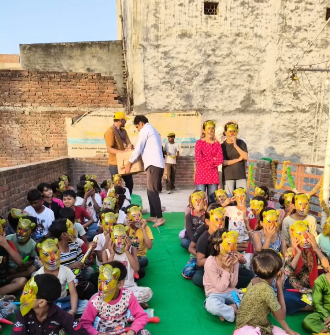 Smyle Squad India Foundation — Holi